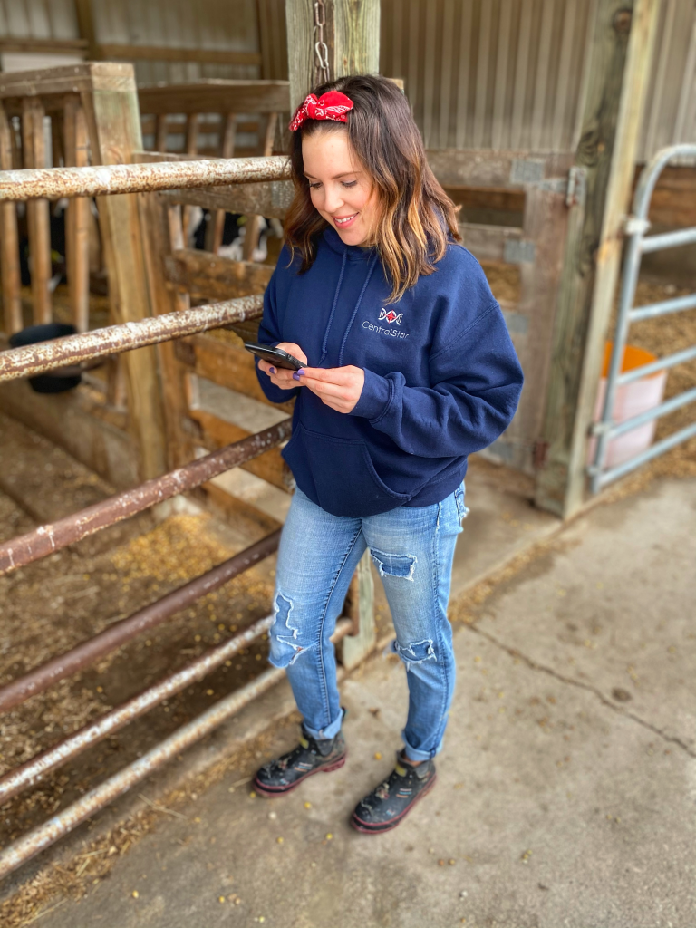 Annaliese Wegner - Modern Day Farm Chick - Advocate for Agriculture